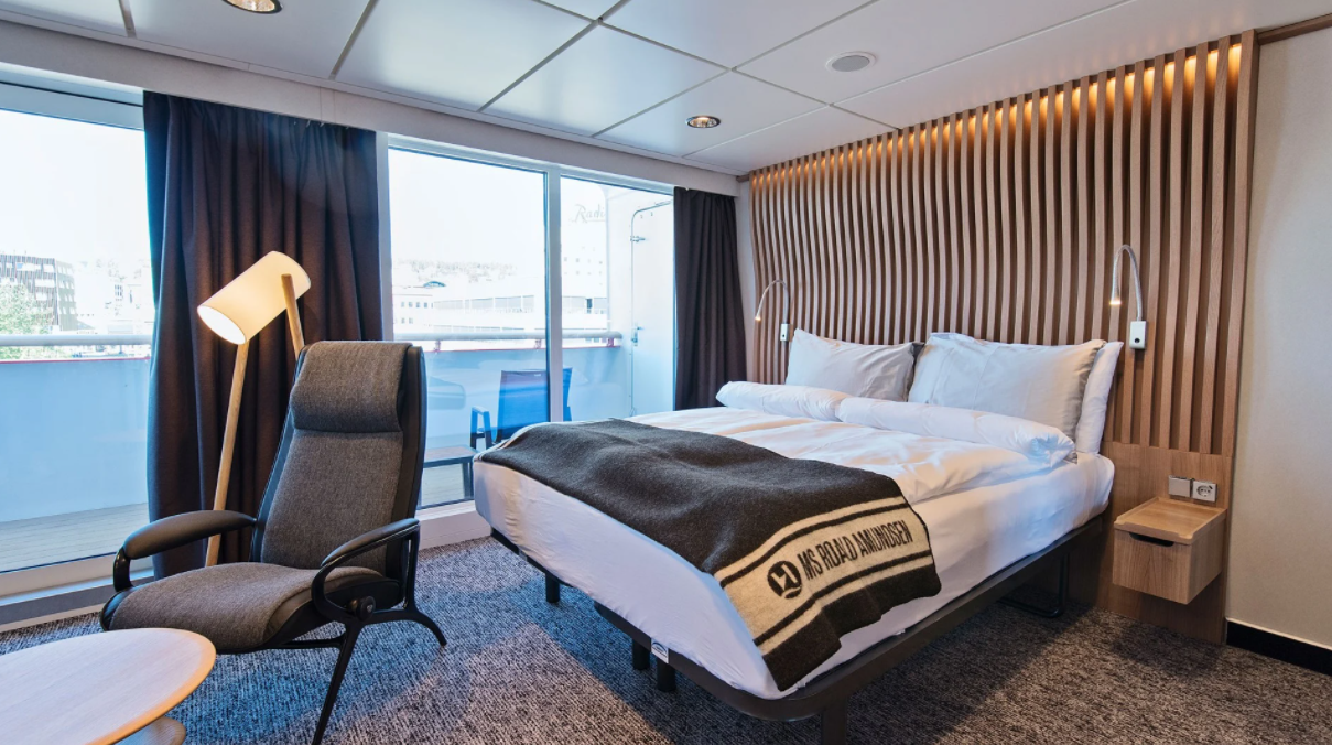 Hurtigruten - MS Fridtjof Nansen - Arctic Superior XTD.png